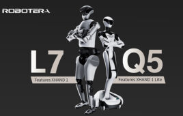 Robotera is developing general-purpose robots such as these humanoids.